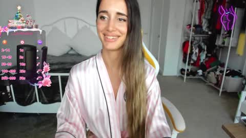 Anna online show from 01.02.25