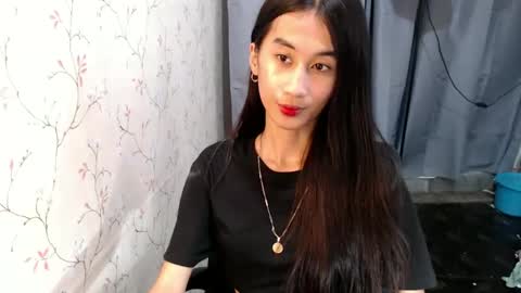 Snapshot of sweetcharise18 chatting on 03.11.25 Cha cha online show from 03.11.25