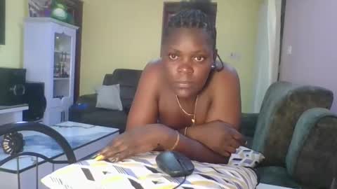 Snapshot of sweetdarkskin chatting on 04.28.26 CLARIS online show from 04.28.26