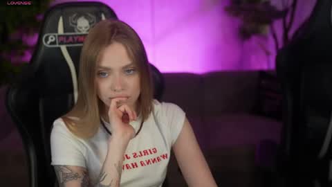 Snapshot of sweetdesiree_ chatting on 05.05.26 Amelia online show from 05.05.26