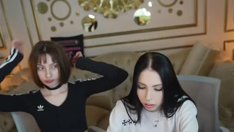 Snapshot of sweetdesiree_ chatting on 05.21.26 Amelia online show from 05.21.26