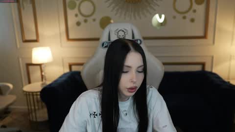 Snapshot of sweetdesiree_ chatting on 05.27.26 Amelia online show from 05.27.26