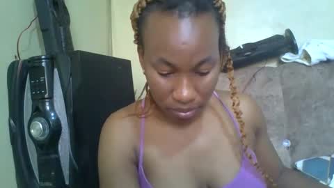 sweetdiva2012 online show from 09.20.25