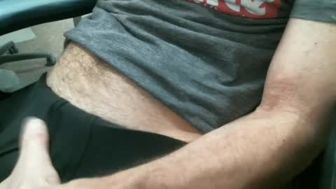 Stick around its a grower online show from 02.11.25