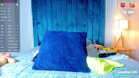 Snapshot of sweetebony_69 chatting on 01.27.25 Mia online show from 01.27.25