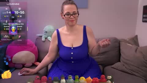 Snapshot of sweeteileen887 chatting on 01.19.25 Eileen online show from 01.19.25