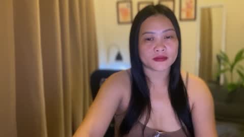 Snapshot of sweetestsmile_ chatting on 06.20.26 Khaye online show from 06.20.26