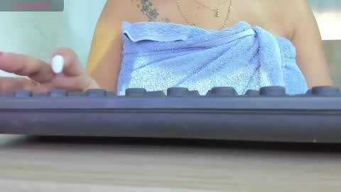 Fabiana online show from 04.18.26