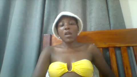 sweetfel online show from 09.28.25