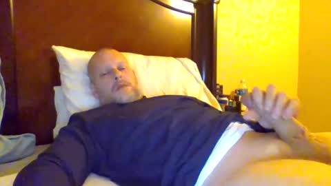 Snapshot of sweetg233 chatting on 01.26.25 sweetg233 online show from 01.26.25