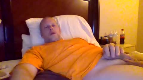 Snapshot of sweetg233 chatting on 11.23.25 sweetg233 online show from 11.23.25