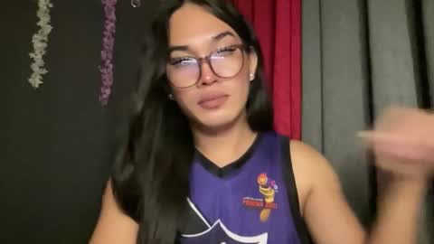 Snapshot of sweetgirl_rhainexxx chatting on 03.11.26 sweetgirl_rhainexxx online show from 03.11.26