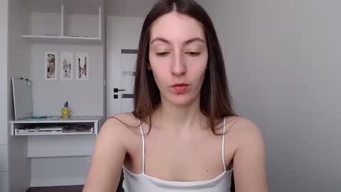 Emma  online show from 01.18.26