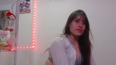 Snapshot of sweethoney22_ chatting on 09.18.25 Sabrina y Eliot online show from 09.18.25