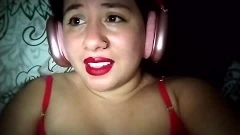 Ana Mara  i cant Make noise My family is here  online show from 03.08.25