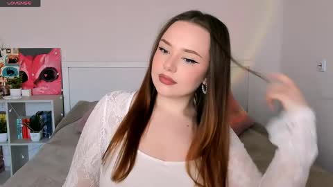 Snapshot of sweetie_candy_ chatting on 05.17.26 Hannah online show from 05.17.26