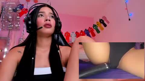 Snapshot of sweetie_cloe chatting on 07.14.26 sweetie_cloe online show from 07.14.26