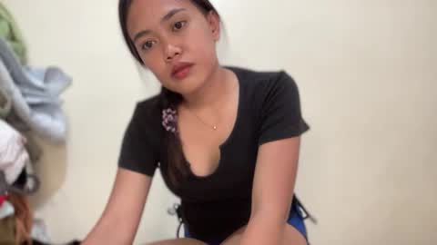 Snapshot of sweetie_diana chatting on 02.19.26 Diana online show from 02.19.26