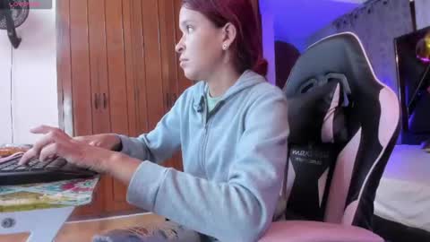 FOXXY online show from 07.08.26