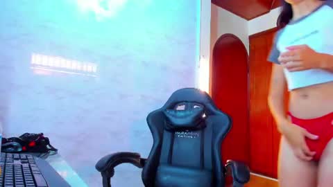 FOXXY online show from 08.06.26
