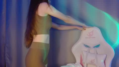 Snapshot of sweetie_lover chatting on 01.10.25 Annie online show from 01.10.25