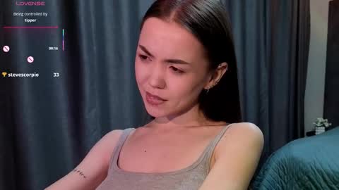 sweetieee_kira online show from 02.08.26