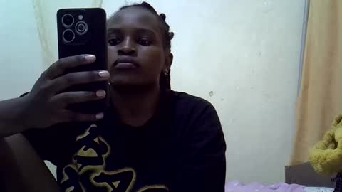 Snapshot of sweetielonglips chatting on 02.09.26 sweetielonglips online show from 02.09.26