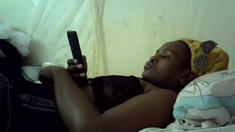 Snapshot of sweetielonglips chatting on 02.20.26 sweetielonglips online show from 02.20.26