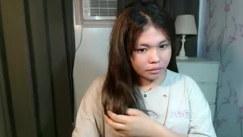 Snapshot of sweetjanna4u chatting on 04.21.26 JANNA online show from 04.21.26