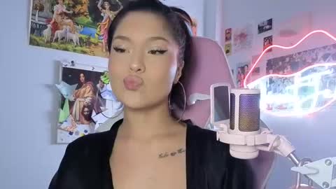 SweetJess online show from 02.23.26