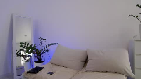 SweetKira1 online show from 03.24.26