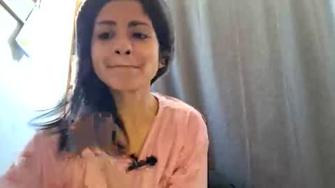 Snapshot of sweetlatinafit chatting on 12.04.25 sweetlatinafit online show from 12.04.25