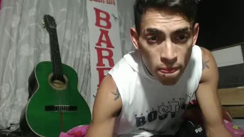 Snapshot of sweetlatinakim chatting on 09.10.25 Camilo online show from 09.10.25