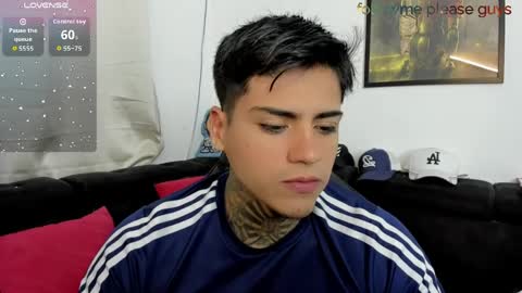 Snapshot of sweetlatinoboy chatting on 04.08.26 SWEETLATINBOY online show from 04.08.26