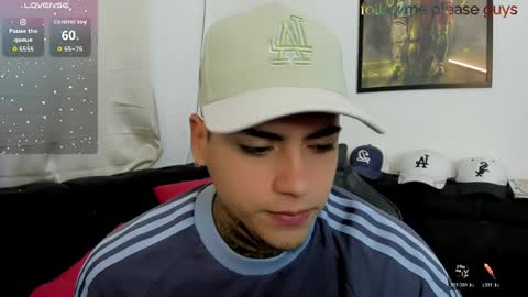 Snapshot of sweetlatinoboy chatting on 04.09.26 SWEETLATINBOY online show from 04.09.26
