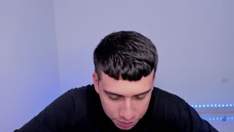 Snapshot of sweetlian_04 chatting on 01.07.25 Lian online show from 01.07.25