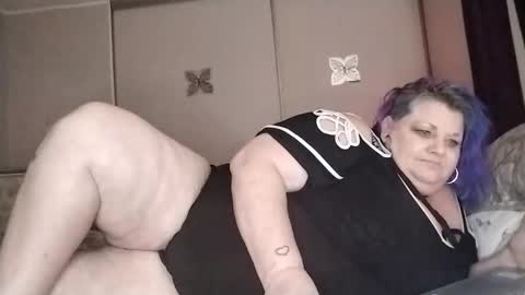 sweetlolajean online show from 01.11.25