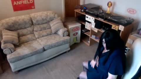 sweetlouise69 online show from 12.22.25