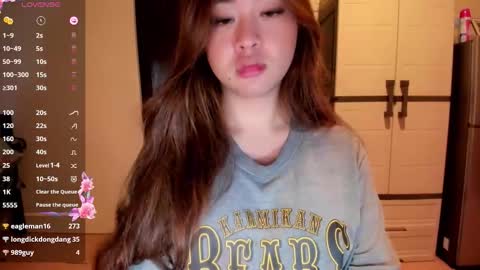 Snapshot of sweetlovepinay04 chatting on 05.04.26 Zoe online show from 05.04.26