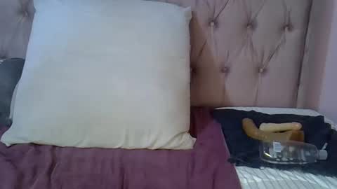 sweetmellowx1 online show from 03.01.25