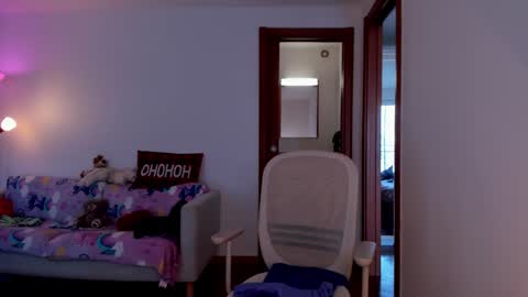 Snapshot of sweetmila1 chatting on 03.14.26 Mila online show from 03.14.26