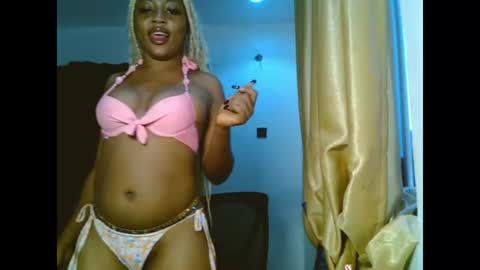 Snapshot of sweetmila9 chatting on 06.16.26 sweetmila9 online show from 06.16.26