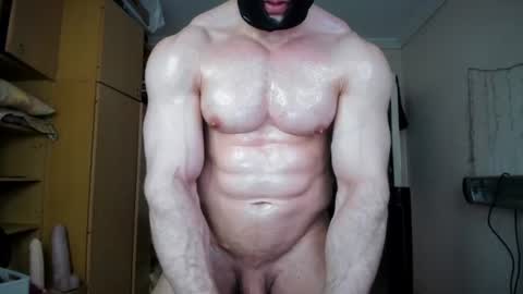 Snapshot of sweetmuscles_boy chatting on 06.28.26 Lorenzo online show from 06.28.26
