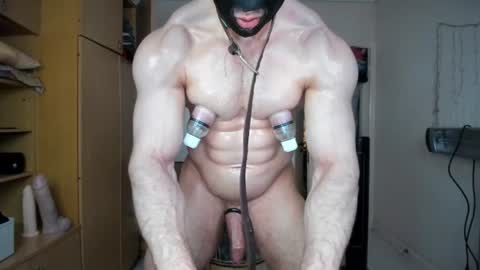 Snapshot of sweetmuscles_boy chatting on 07.01.26 Lorenzo online show from 07.01.26
