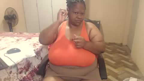 sweetnoziexxx online show from 04.12.26