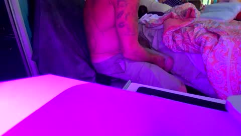 WeAim2PZzz online show from 02.22.25