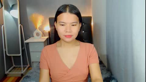 Snapshot of sweetnwildts chatting on 11.24.25 Ghena online show from 11.24.25