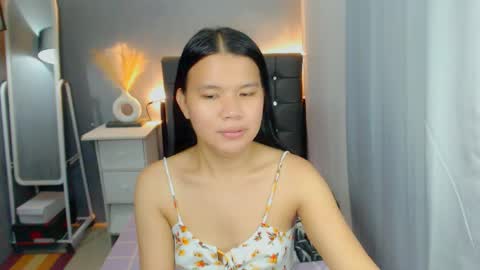 Snapshot of sweetnwildts chatting on 05.03.26 Ghena online show from 05.03.26