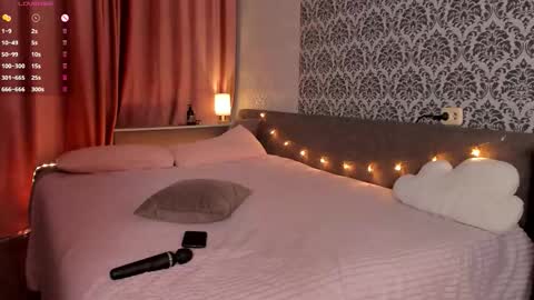 Nastya and Johnny online show from 10.22.25