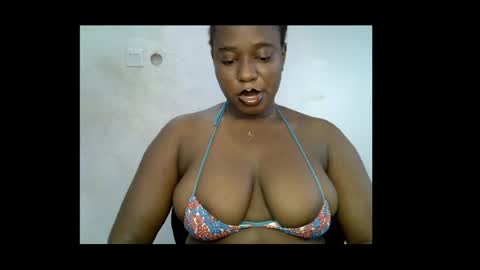 Snapshot of sweetpetitgirl chatting on 06.30.26 LILY BRANDY online show from 06.30.26